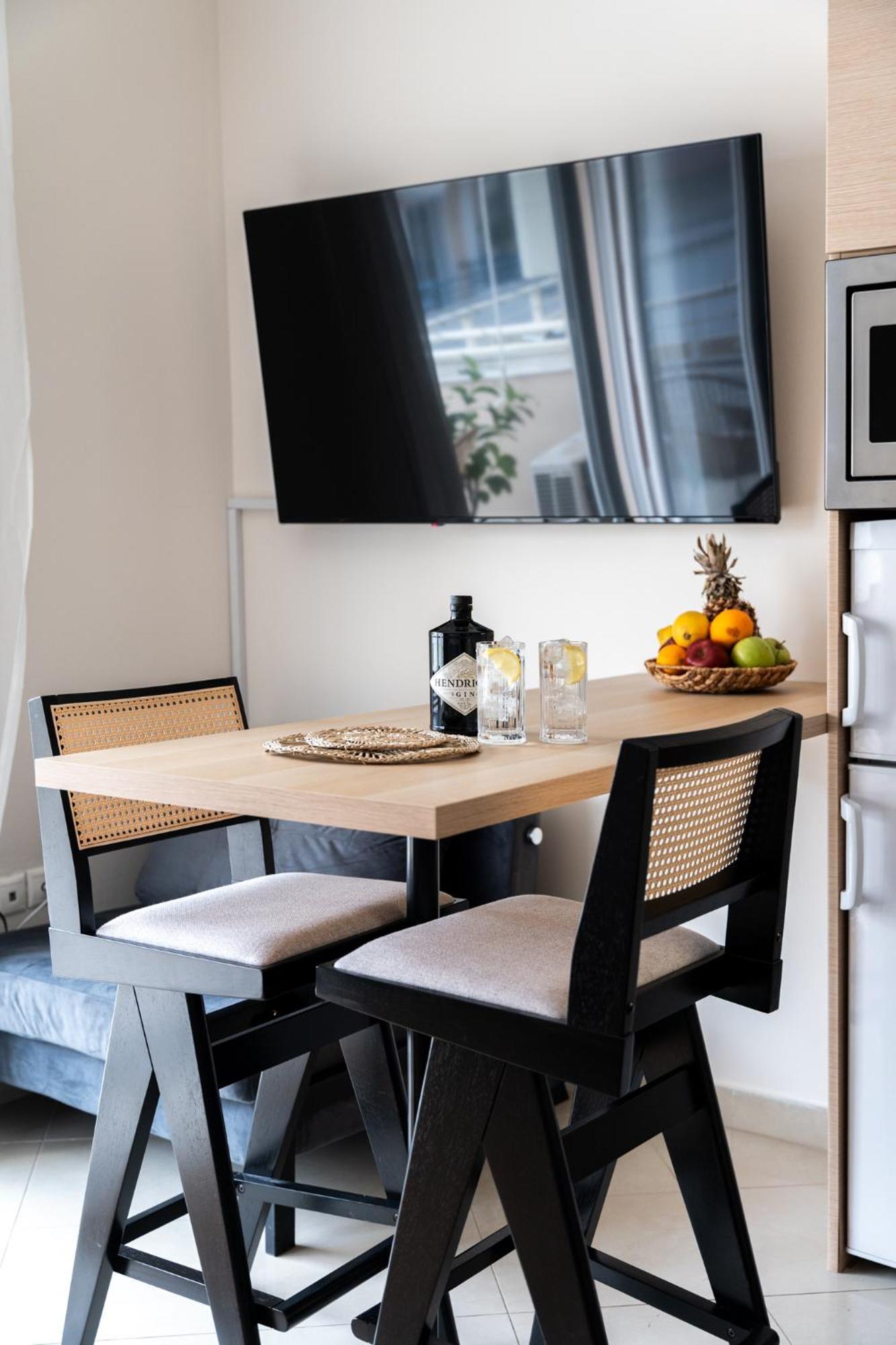 Pomegranate Luxury Penthouse Maisonette With Beautiful Terrace & Free Parking By Binobi ! Thessaloniki Exterior foto